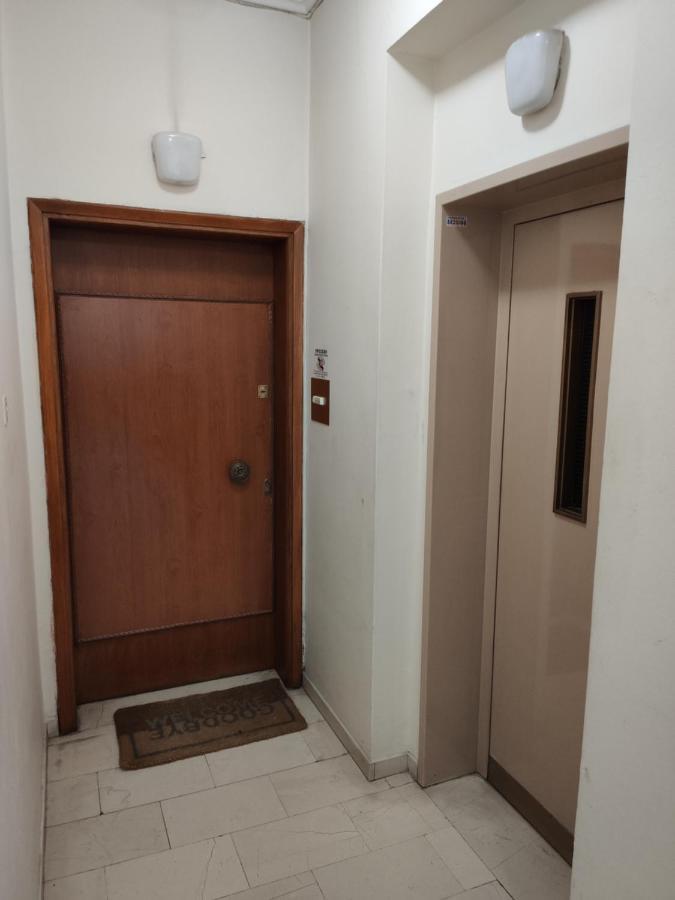 Eleni'S Home In Athens-Room Rental Exterior photo